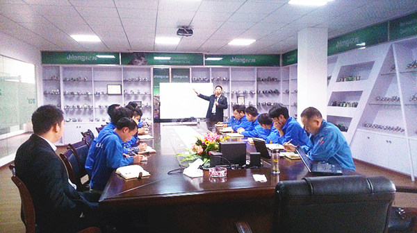 2014年11月20日，熱烈祝賀瑞安市紀龍汽車電器有限公司管理升級進入第二期