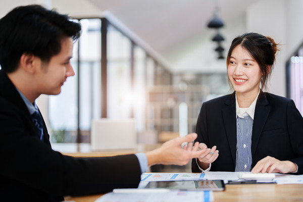 預(yù)算控制咨詢：協(xié)助企業(yè)建立控制體系，確保預(yù)算執(zhí)行