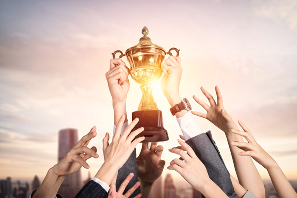 基于績(jī)效的薪酬制度：激發(fā)優(yōu)秀員工，提高工作效率