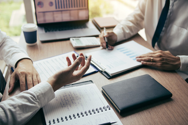 如何評估薪酬體系的可持續(xù)性和競爭力？