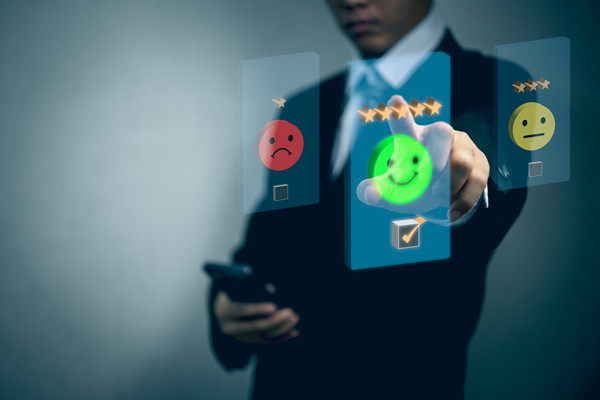 及時調整：根據反饋和評估，及時優(yōu)化戰(zhàn)略