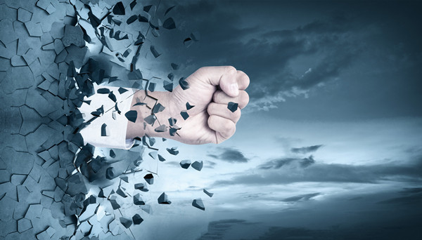 跨越鴻溝：如何運用變革管理應對企業(yè)挑戰(zhàn)？