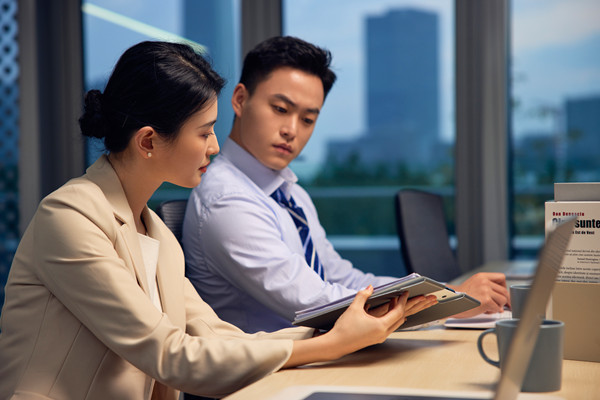 以客戶為中心的績效管理：關(guān)注客戶需求，提升滿意度