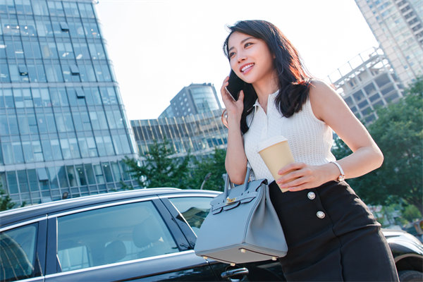 協(xié)同效應(yīng)：強(qiáng)化內(nèi)部溝通，打造高效協(xié)作團(tuán)隊(duì)