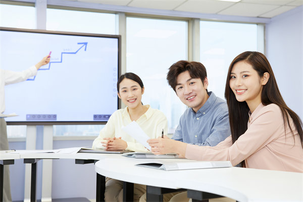 項(xiàng)目管理中的績(jī)效管理：確保項(xiàng)目成功，實(shí)現(xiàn)目標(biāo)達(dá)成