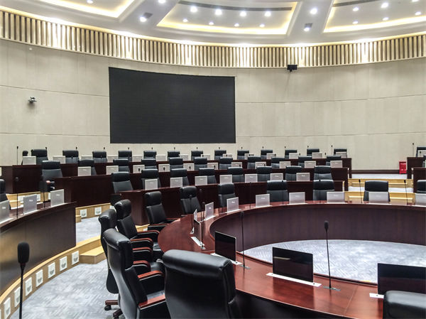 集團(tuán)管控的創(chuàng)新之路：打破傳統(tǒng)，引領(lǐng)企業(yè)變革