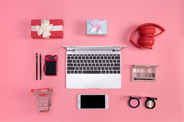 創(chuàng)新企業(yè)管理模式，引領(lǐng)行業(yè)變革，塑造品牌力量