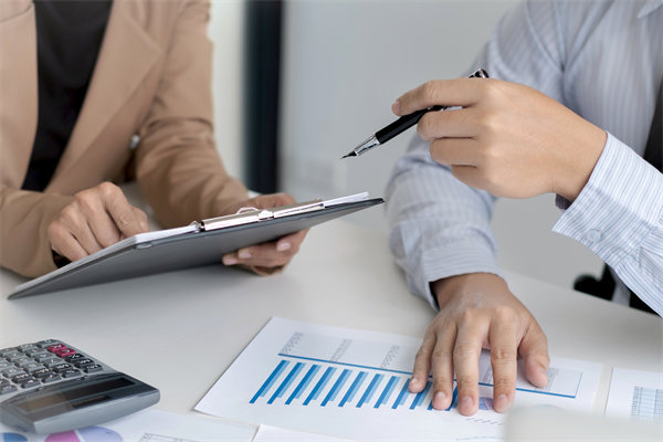 智慧預(yù)算，護航企業(yè)未來，構(gòu)建穩(wěn)健預(yù)算管理體系