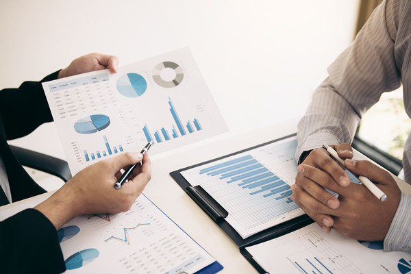 數(shù)據(jù)分析驅(qū)動(dòng)，精準(zhǔn)制定年度經(jīng)營(yíng)計(jì)劃提升效率