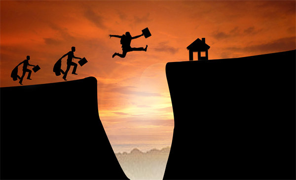 創(chuàng)新企業(yè)管理思維，激發(fā)員工潛能，推動(dòng)企業(yè)騰飛