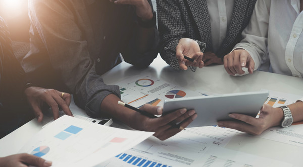 如何科學(xué)設(shè)計(jì)薪酬體系以激發(fā)員工最大潛能？