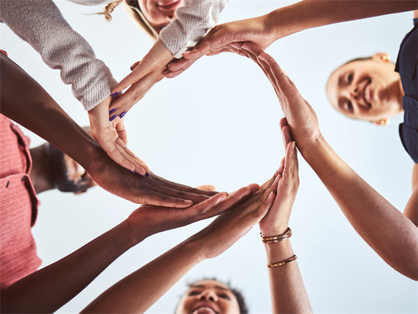 全球化背景下，集團(tuán)管控如何適應(yīng)多元文化？