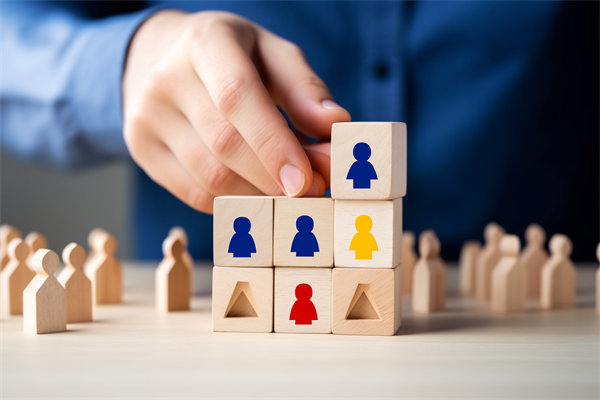 如何運(yùn)用數(shù)據(jù)分析優(yōu)化招聘流程，提升招聘質(zhì)量？