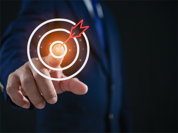 企業(yè)戰(zhàn)略與文化建設(shè)相結(jié)合，打造獨具特色的發(fā)展模式