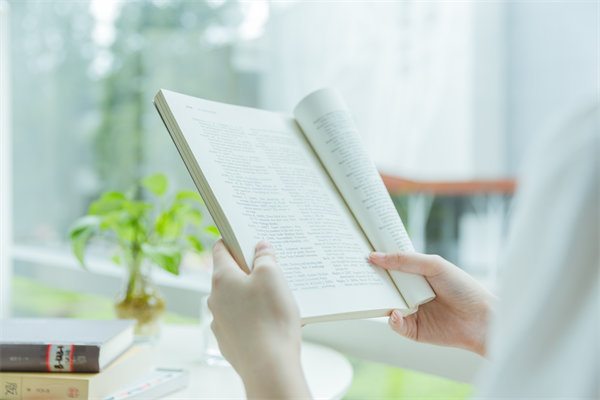 如何平衡個人績效與團隊協(xié)作，構(gòu)建共贏績效文化？