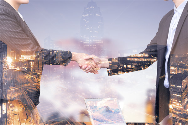 如何在確保業(yè)務發(fā)展的同時，有效控制預算支出？