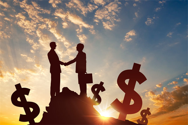 集團管控中如何平衡總部與子公司決策權？集權與放權？