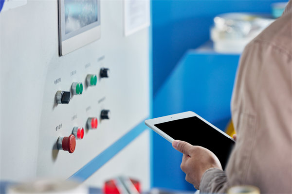 面對多品種小批量生產(chǎn)，精益生產(chǎn)如何靈活應(yīng)對挑戰(zhàn)？