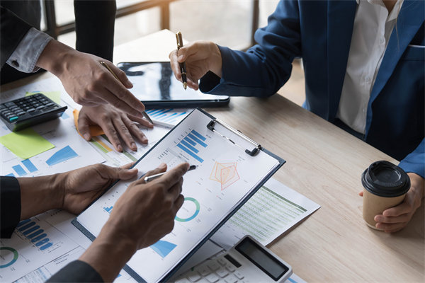 信息流通障礙：如何確保集團(tuán)內(nèi)部管控信息的暢通？