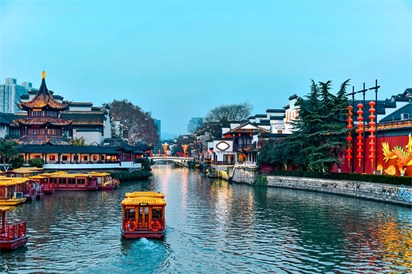 南京管理咨詢機構(gòu)如何提供前瞻性戰(zhàn)略規(guī)劃建議？