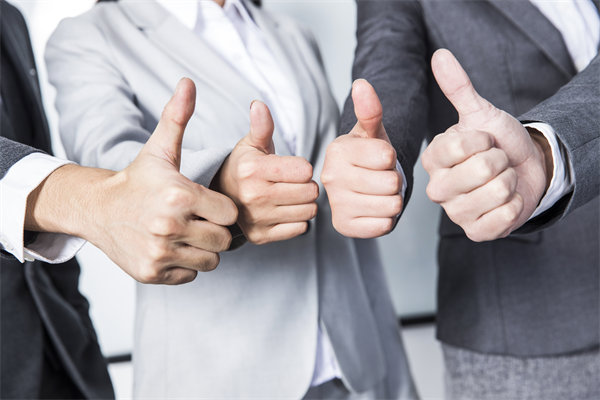 如何平衡員工個人績效與企業(yè)整體目標，實現(xiàn)雙贏？