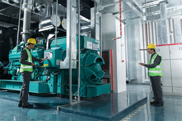 在實施精益生產(chǎn)過程中，如何確保員工積極參與和配合？