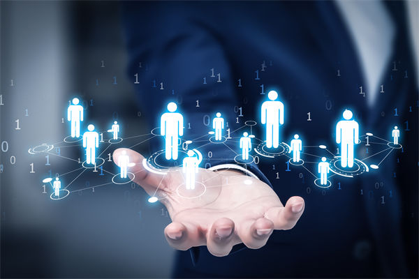 面對市場快速變化，組織規(guī)劃如何保持靈活性與前瞻性？