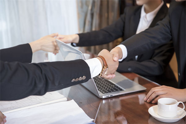 如何通過績(jī)效咨詢提升企業(yè)的整體運(yùn)營效率？