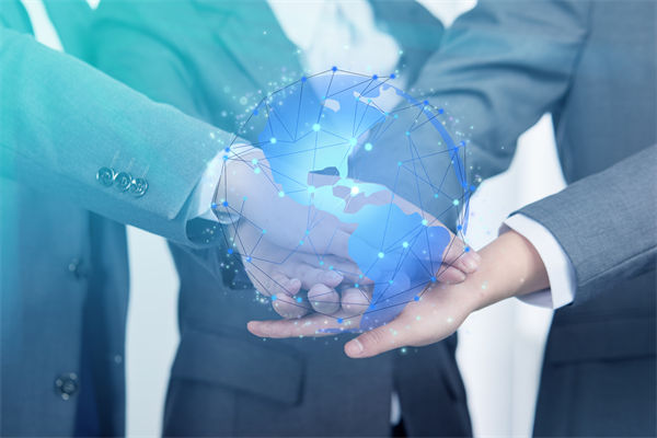 面對(duì)市場(chǎng)變化，企業(yè)戰(zhàn)略管理的靈活性如何保持與提升？