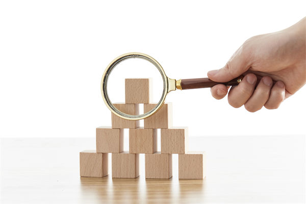 如何根據(jù)市場(chǎng)趨勢(shì)及企業(yè)需求科學(xué)設(shè)計(jì)薪酬咨詢方案？