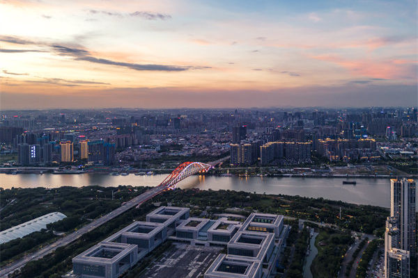 佛山營銷咨詢公司如何精準(zhǔn)定位目標(biāo)客戶群？