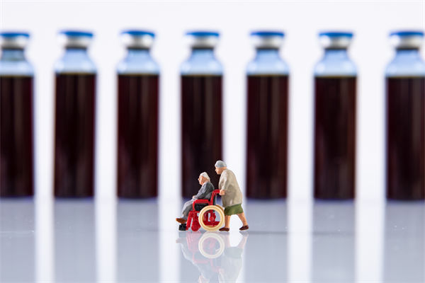 為啥有些老人沉迷購買保健品？對品牌營銷有何啟示？