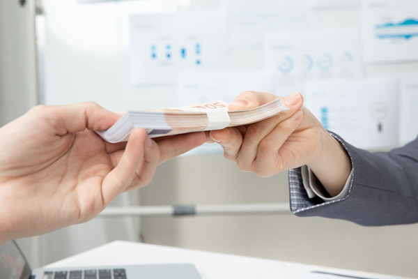 傳統(tǒng)薪酬模式拖后腿，創(chuàng)新激勵方案怎樣激活團(tuán)隊潛力？