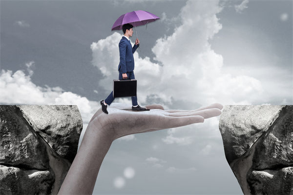 數(shù)字化時(shí)代，企業(yè)戰(zhàn)略轉(zhuǎn)型的關(guān)鍵成功因素有哪些？