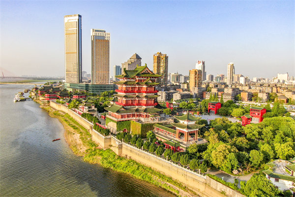 企業(yè)如何借助南昌薪酬咨詢公司優(yōu)化薪酬結(jié)構(gòu)以激勵員工？