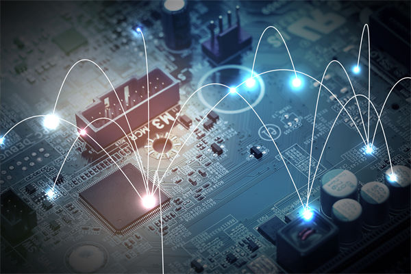 全球化競(jìng)爭(zhēng)下，企業(yè)管理如何保持靈活與創(chuàng)新？