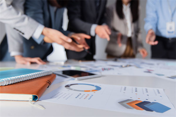 績效溝通形同虛設，績效咨詢如何搭建坦誠交流橋梁？