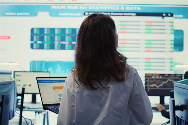 計劃與市場脫節(jié)，業(yè)績慘淡，怎樣制定契合市場的計劃？