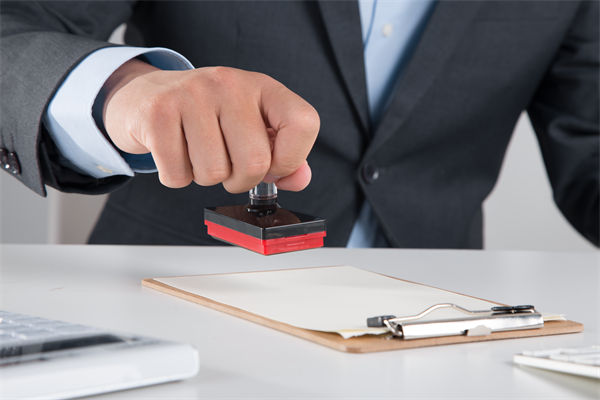 集團(tuán)財(cái)務(wù)管控漏洞頻出，精準(zhǔn)管控策略如何堵漏增收？