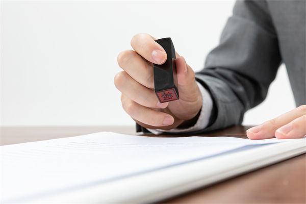 成本9元素顏霜標(biāo)38元賣出500多萬，供應(yīng)鏈怎么看？