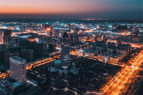 大批韓國(guó)游客飛江蘇鹽城打高爾夫，這什么情況？