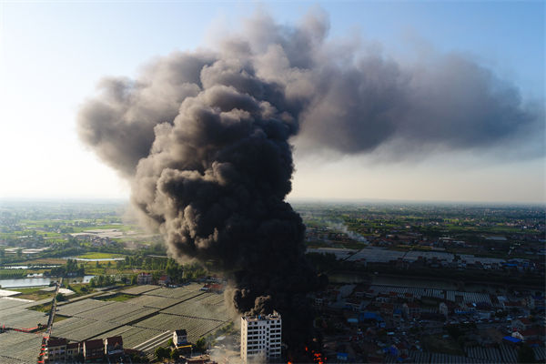 山東化工廠爆炸后樓房僅?？蚣?，對制造業(yè)有何啟示？