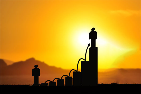 核心人才被挖角，如何構(gòu)建留人心、激活力的體系？