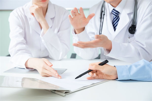 為什么越來越多的人想學(xué)醫(yī)了？與薪酬方面有關(guān)系么？