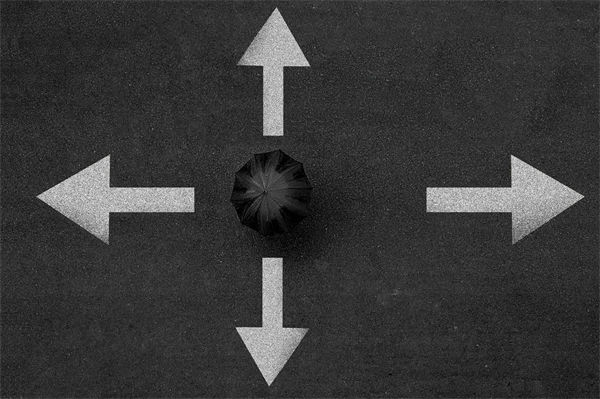 行業(yè)賽道更迭迅速，戰(zhàn)略管理如何精準(zhǔn)錨定新方向？