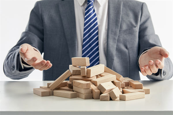 企業(yè)的績(jī)效層層加碼，是激發(fā)斗志還是逼走人才？