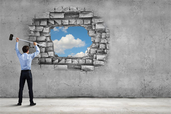 各部門年度計(jì)劃承諾明確，協(xié)同落地時(shí)為何仍有脫節(jié)？