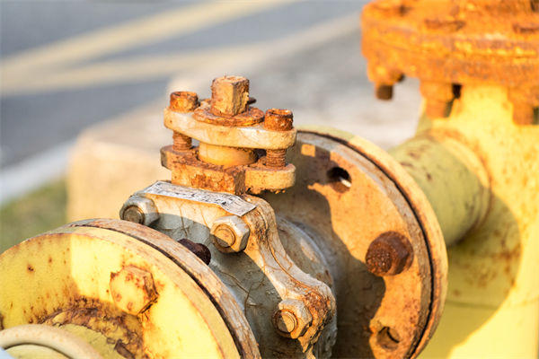 設(shè)備老化嚴(yán)重影響產(chǎn)能，制造業(yè)怎樣合理規(guī)劃設(shè)備更新？