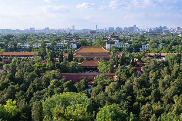 多家公司通知帶薪放假看閱兵，績效管理有何啟示？