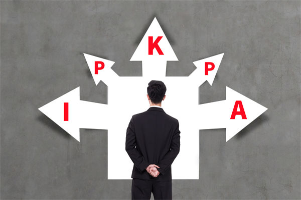 看似精細(xì)的績效體系，為何反而拖慢了團(tuán)隊(duì)的腳步？